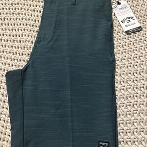 Billabong Shorts Teen/Mens 27 Green Submersibles Crossfire  Surf Swim
